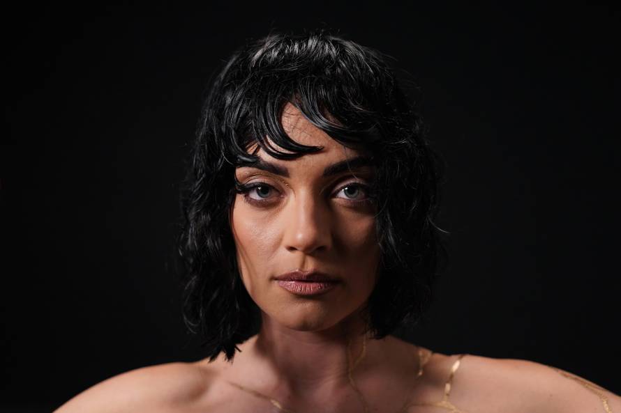 Natalie Balmix ogolila dušu u najintimnijem izdanju karijere i stihove posvetila ocu...