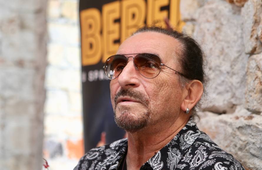 Željko Bebek u drami: Pokrali instrumente njegovom bendu