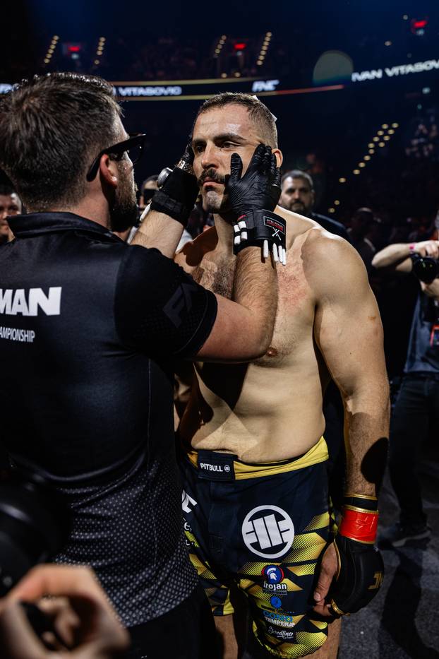 FOTO FNC ljepotice su zavladale Münchenom: Meri Goldašić, Valentina Miletić, ring djevojke