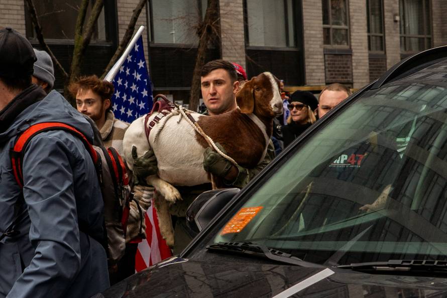 Protests outside Mayor Zohran Mamdani’s home in New York City