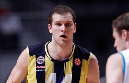 Bogdanović zabio 17 za Fener,  Simon 19 u porazu Kubana...