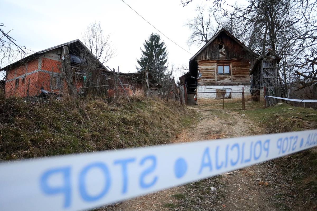 Gotova obdukcija: Muškarac je preminuo od moždanog udara, žena pala niz stepenice i umrla