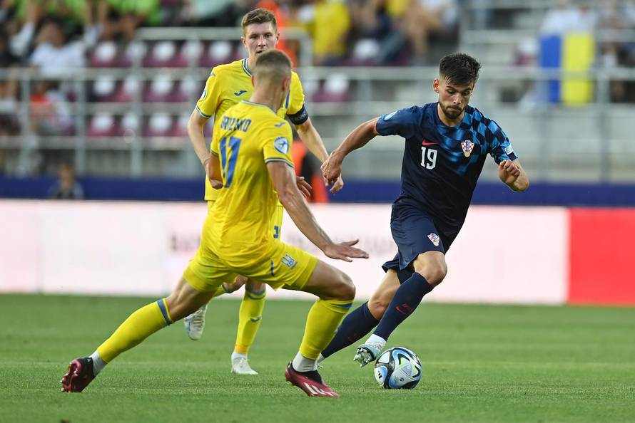 Hrvatska U-21 reprezentacija protiv Ukrajine igra prvu utakmicu na Europskom prvenstvu za mlade
