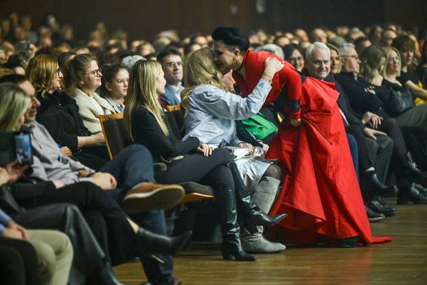 Zagreb: Iva Todorić i Ivo Josipović na koncertu Almire Medunjanin 