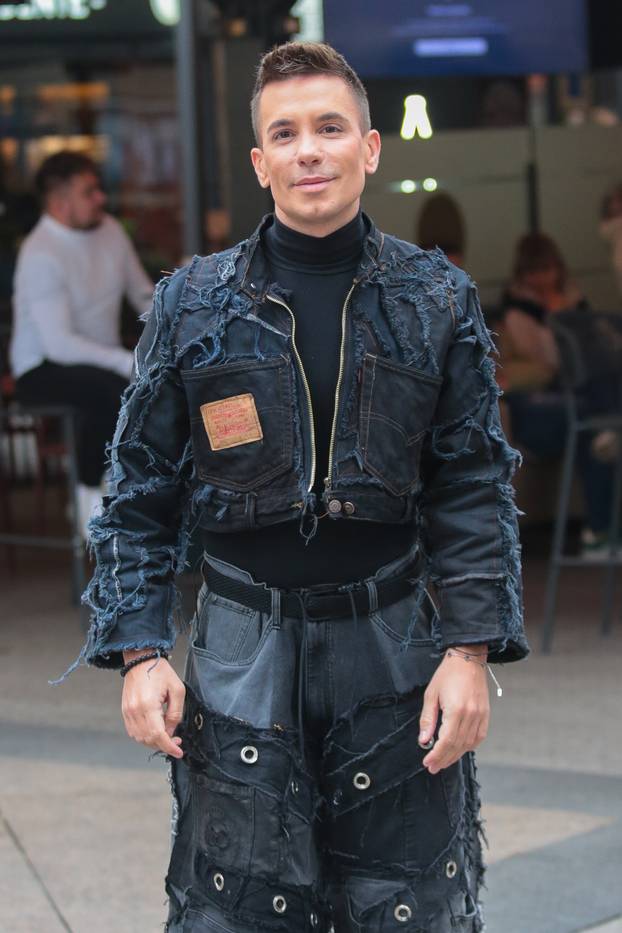 Zagreb: Miro Čabraja na zagrebačkoj špici