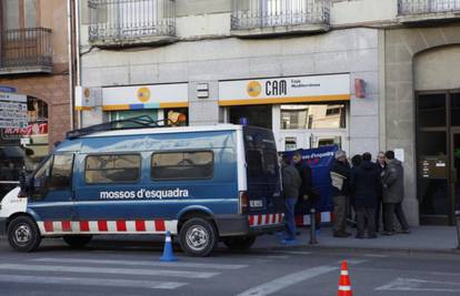Pokolj u Španjolskoj: Zidar je zbog otkaza ubio četvero ljudi