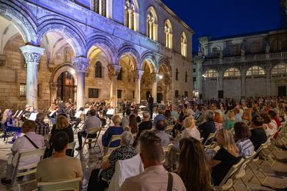 Noćni život Dubrovnika: Gotovo sve je kao i prije korona krize