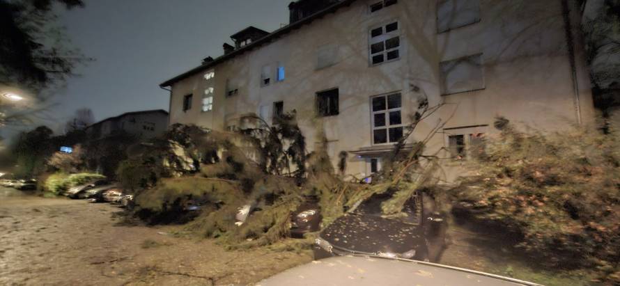 Evo koliko su vatrogasci imali intervencija zbog oluje