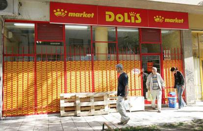 Split: Lopov pucao kraj prodavačica da ih preplaši