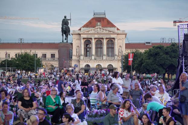 Polina Osetinskaya nastupala sa Zagrebačkom filharmonijom na Zagreb Classicu
