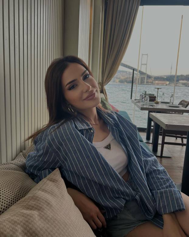 FOTO Bivši dinamovac rastao se s Hrvaticom, sad ljubi 12 godina mlađu Turkinju: 'Moja ljubav'