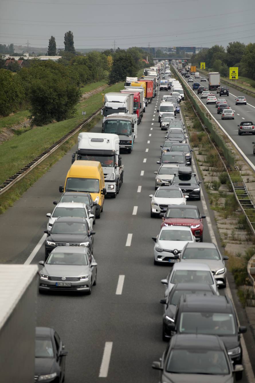 Zagreb: Gužva na obilaznici zbog prometne nesreće