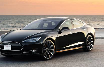Tesla povlači 90.000 Modela S zbog mogućeg kvara pojaseva