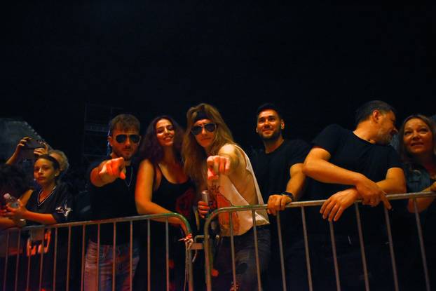 Pula: Bajaga opet oduševio publiku u Puli