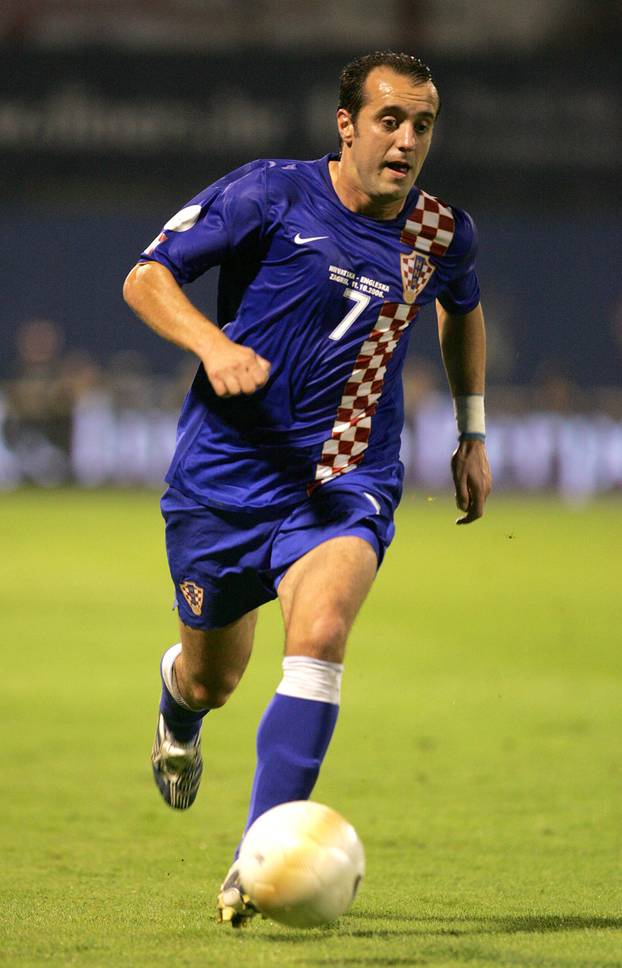 ARHIVA - 2006. Zagreb: Vatreni i "maksimirska krtica" srušili su Englesku 