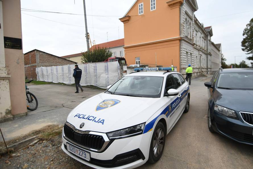 Urušio se zid zatvora u Bjelovaru, poginula dva radnika