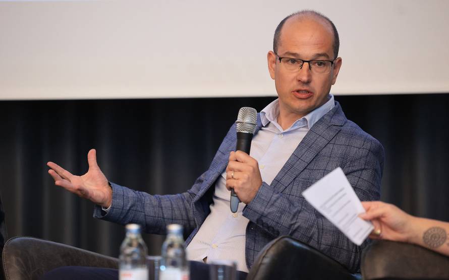 Zagreb: Konferencija "TEN-T mreža: Prometna povezanost za konkurentnije gospodarstvo"