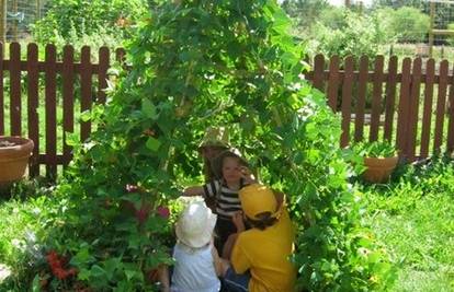 Super ideja: Mali vrt mahunarki postaje odličan šator za klince