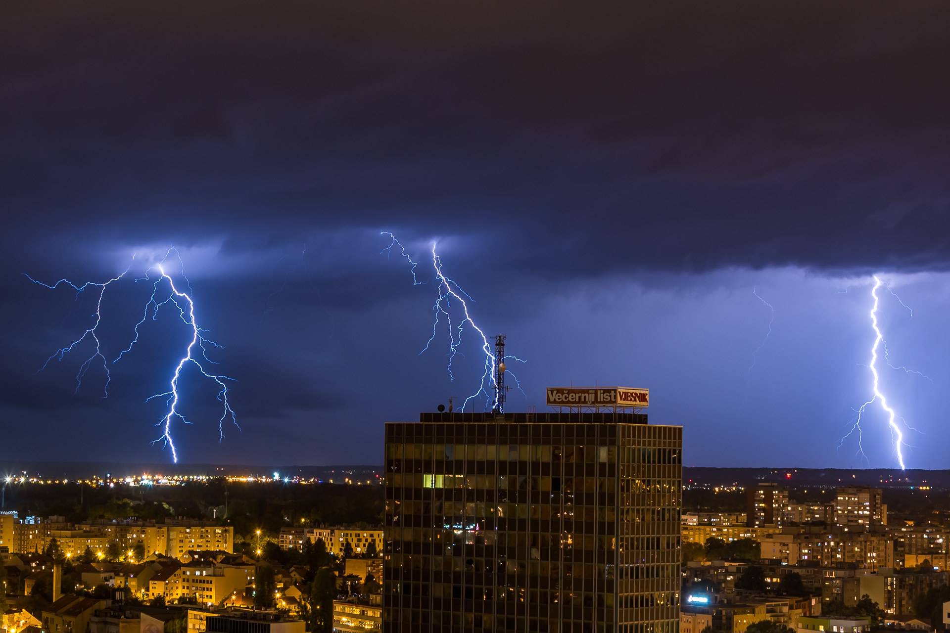 Zagreb: Slikao sam armagedon