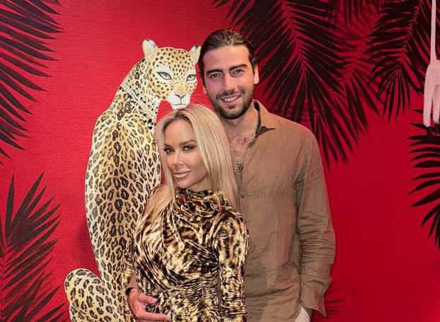 FOTO Samo luksuz u Dubaiju! Maja i Šime uskočili u kupaće kostime i osvježili se u bazenu