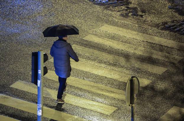 Zagreb: Pada ledena kiša