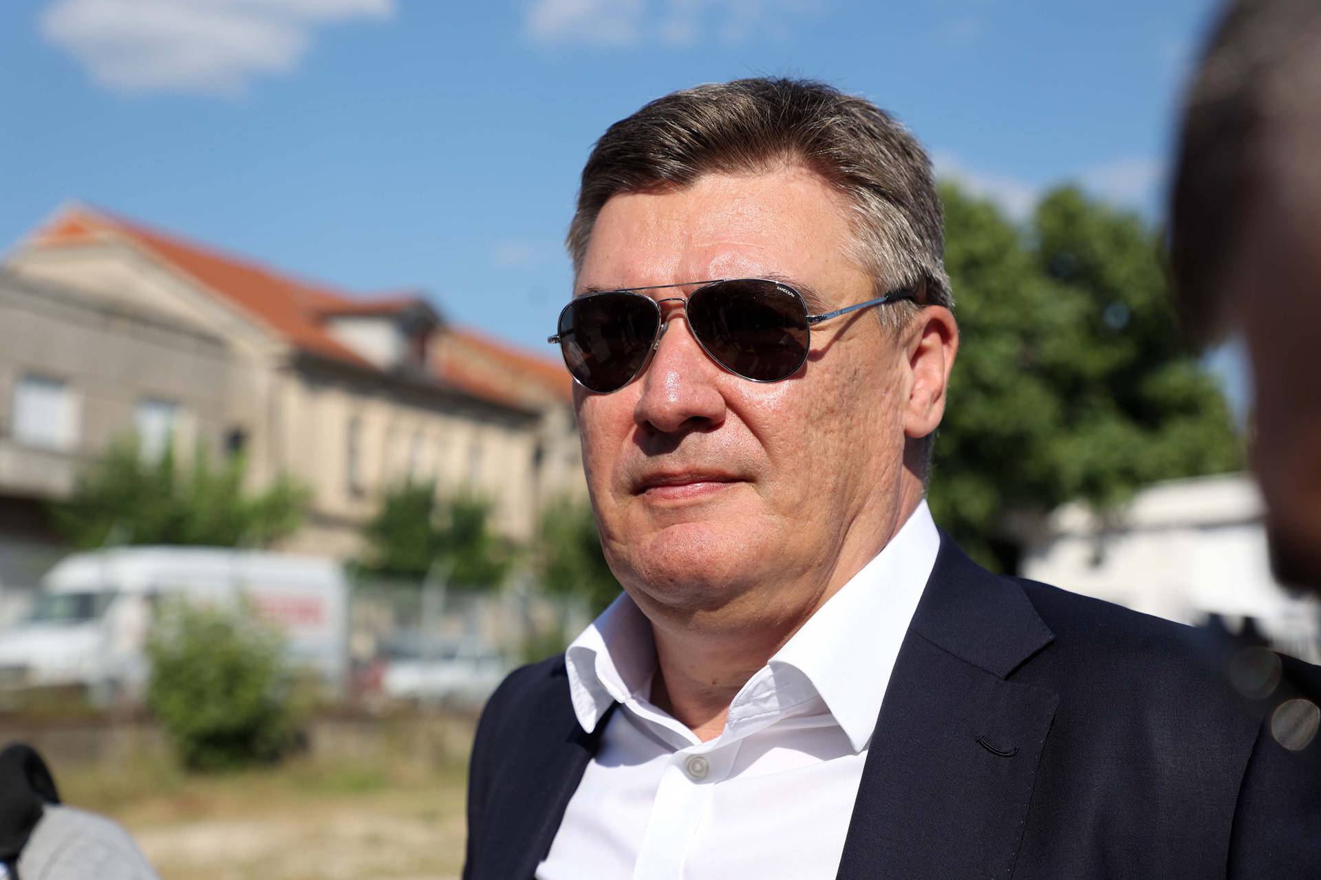 Metković: Predsjednik Milanović posjetio 26. Maraton lađa