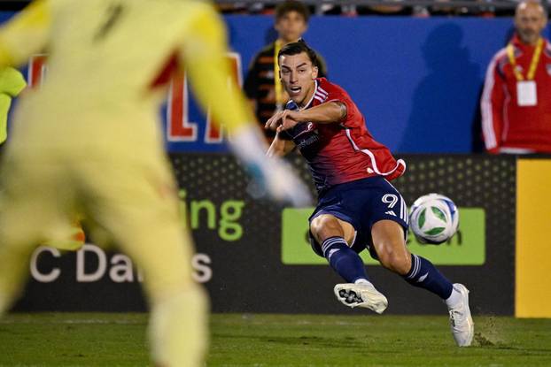 MLS: MLS Cup Playoffs-Round One-Vancouver Whitecaps FC at FC Dallas