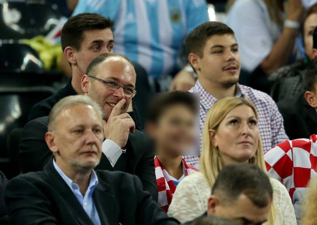 FOTO Janica prvi put u javnosti s novim partnerom. Evo tko je on