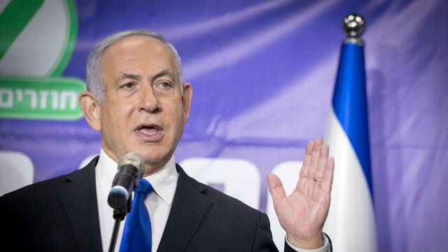 Israeli Prime Minister Netanyahu speaks to the media in Tel Aviv