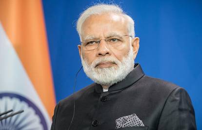 Indijski premijer Modi prvi put se sastaje s njemačkim kancelarom Scholzom u Berlinu
