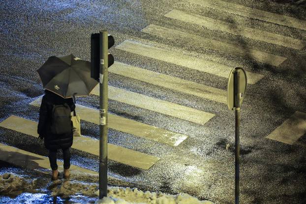 Zagreb: Pada ledena kiša