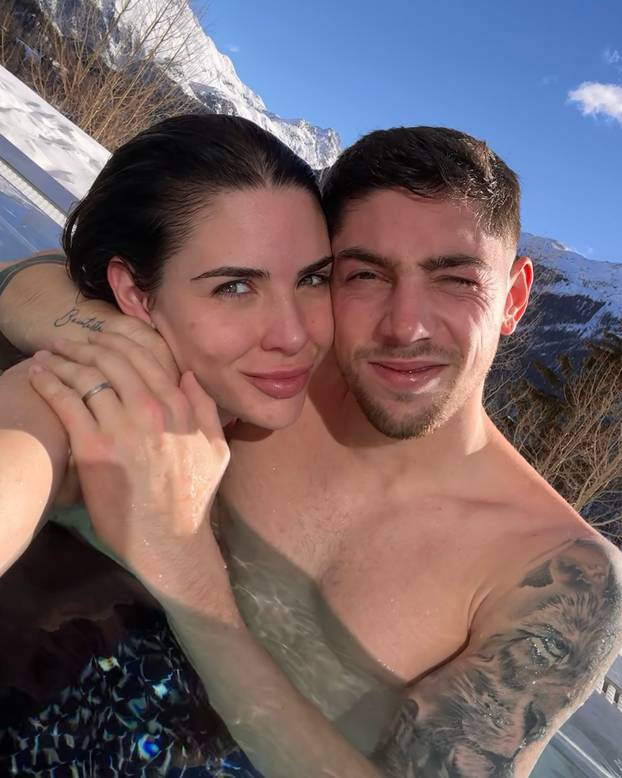 FOTO Kapetan Reala zabio prvi hat-trick u karijeri, a ona mu je najveći kritičar. Čekaju i dijete