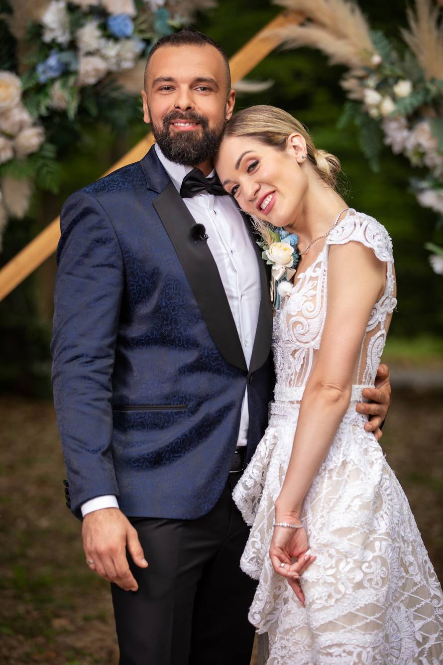 Zaiskrilo je između Zorana i Hedvige, otkrila da je bolesna: 'Operiram li, neću moći pričati'