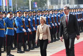 Aleksandar Vučić ugostio je predsjednicu Europske komisije Ursulu von der Leyen, koja boravi u službenom posjetu Srbiji