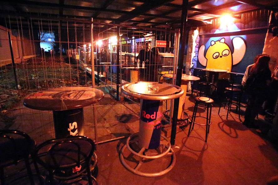 Bandić preuzima kultnu Jabuku