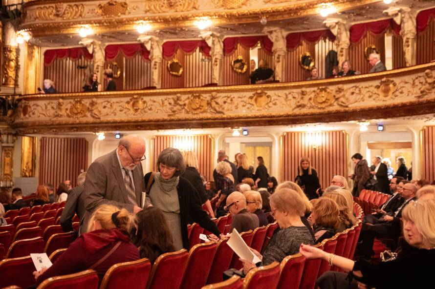 Zagreb: Poznati dolaze na premijeru Aide