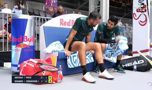 VIDEO Mate Pavić zbog ozljede predao meč. Od bolova više nije mogao niti servirati...