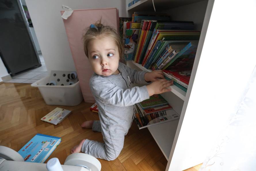 Zaprešić: Lava Petrušić ima spinalnu mišićnu atrofiju i nema pravo na lijek Zolgensma