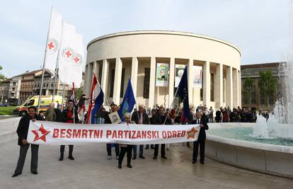 Počeo mimohod Besmrtnog partizanskog odreda u Zagrebu