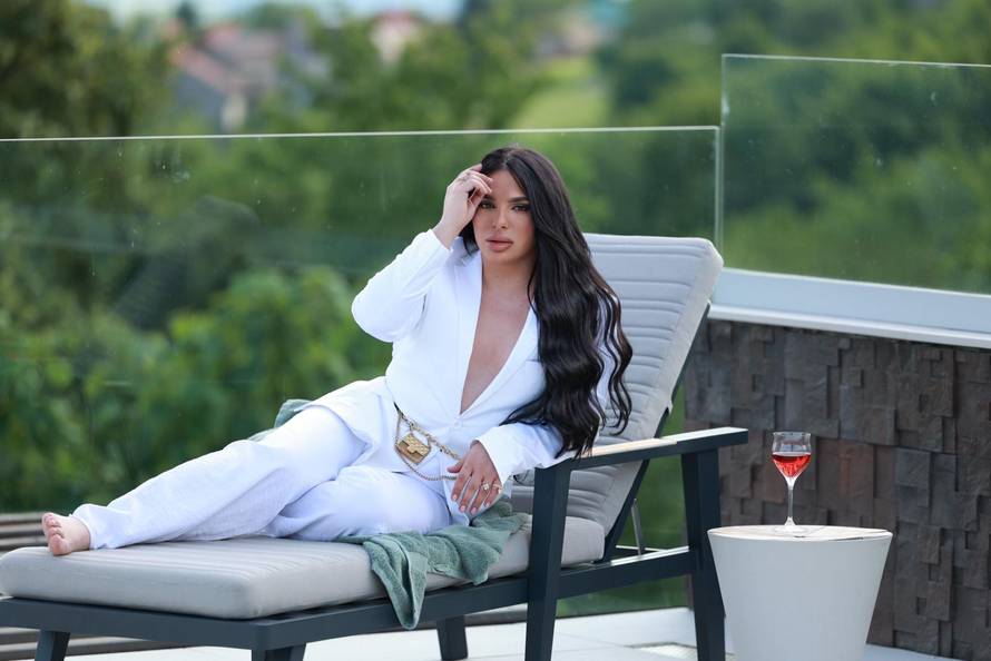 Božo Kralj objavio novu pjesmu o nespojivoj ljubavi: 'Osvojio me zvuk, a najbolje tek dolazi'