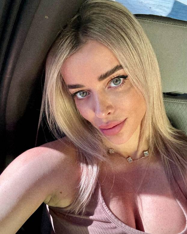 FOTO Naša prekrasna novinarka zaljubila se u ikonu Reala. Brak im je kao iz bajke, dobili i sina