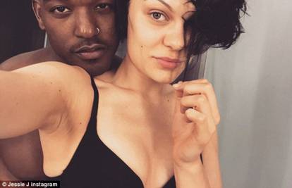 Uživaju na Jamajci: Jessie J i dečko snimili selfie u krevetu