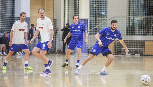 Zagreb: Veterani Dinama i Hajduka odigrali humanitarnu utakmicu