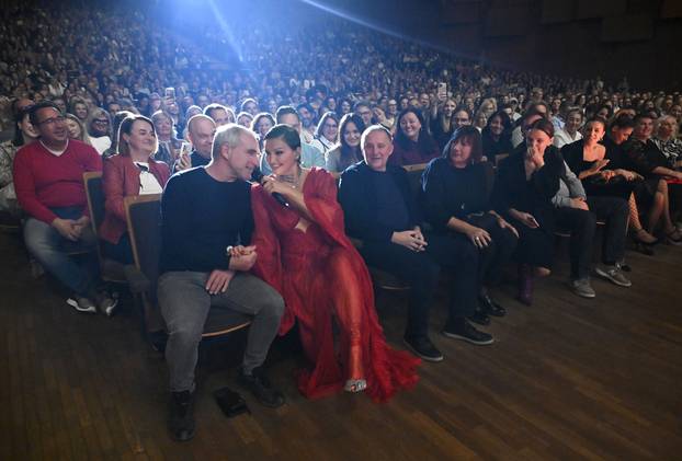 Zagreb: Nina Badrić održala koncert u Lisinskom