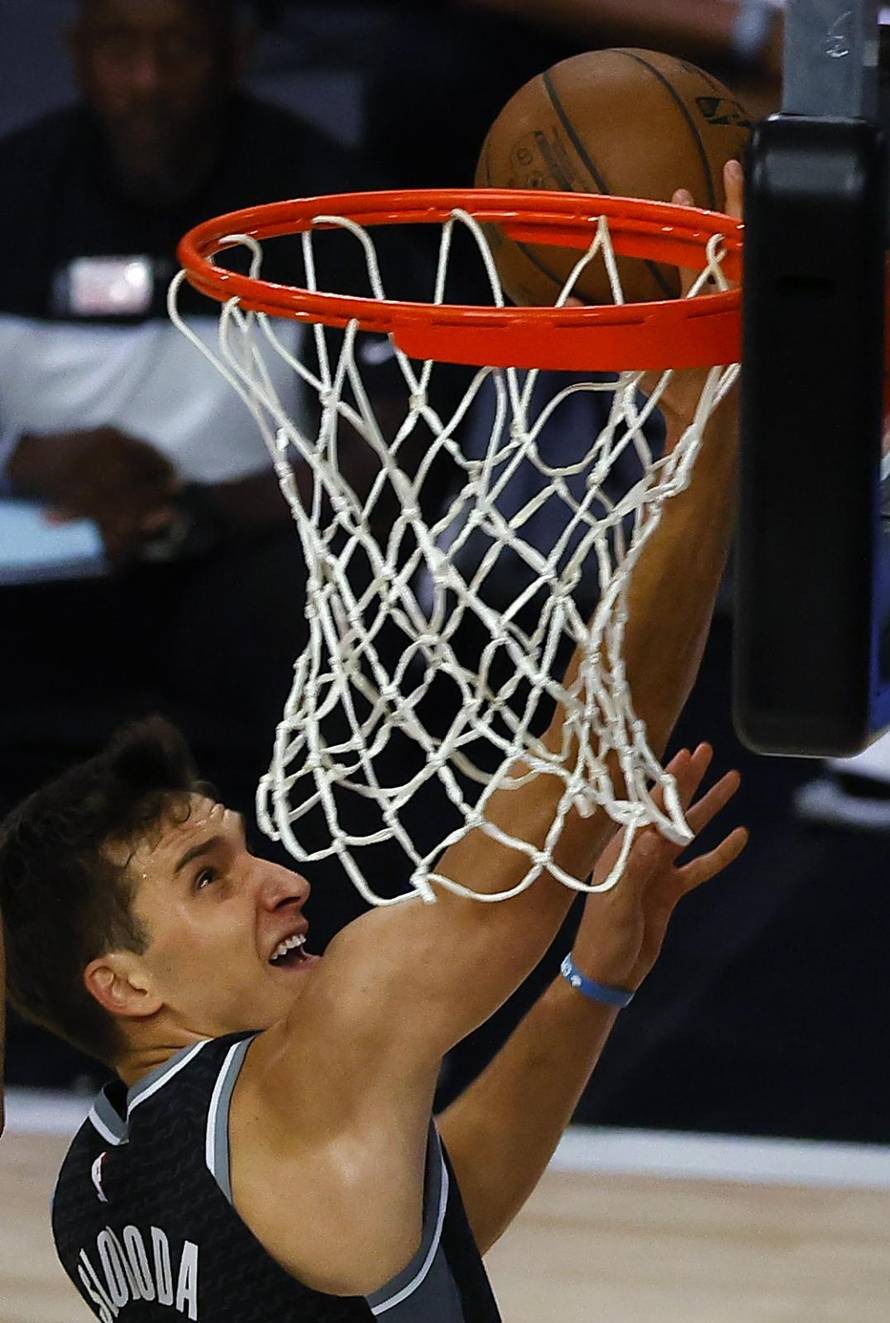 NBA: Sacramento Kings at Los Angeles Lakers