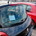 Vozačica iz Zagreba nasmijala je mnoge porukom na stražnjem staklu auta: 'Bum se rasplakala'