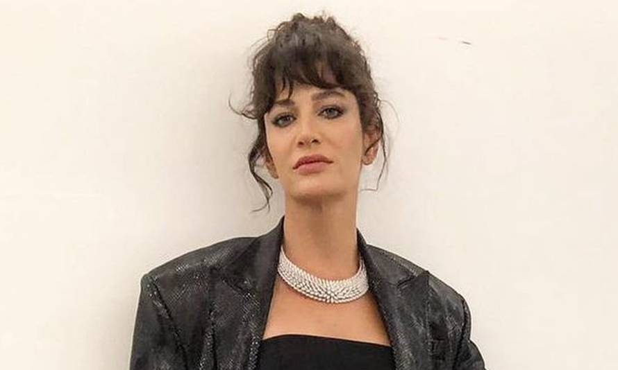 Turska glumica prije 13 godina digla tužbu radi snimke na kojoj se ljubi, spor dobila tek sada...