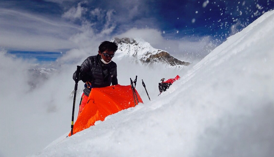 Japanski planinar preminuo na Everestu: Osmi put se penjao...