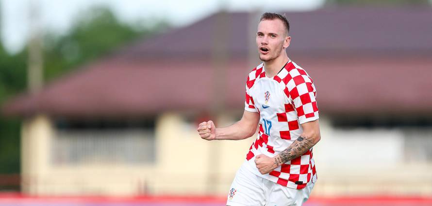 U Sesvetama odigrana nogometna utakmica U-21, Hrvatska - Švedska