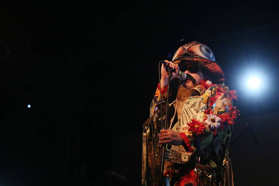 Let 3 sletjeli na krov MSU-a: 'Osvojili smo krov muzeja'